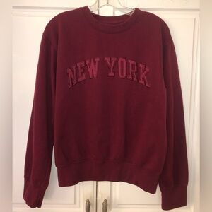 2/$18 NY sweatshirt like new UNISEX